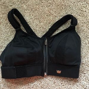 SheFit black sports bra